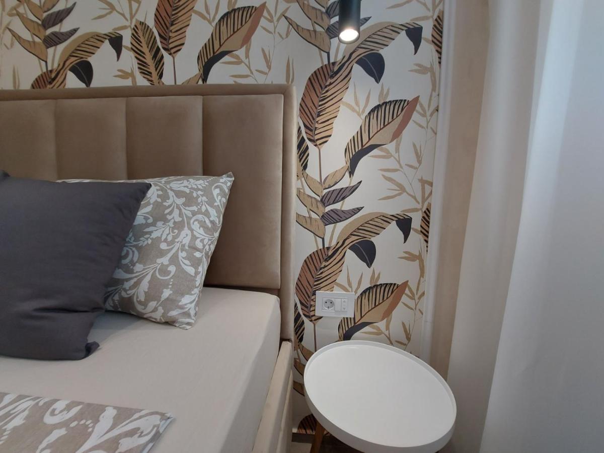 Ferienwohnung Kat Apartman Subotica Exterior foto