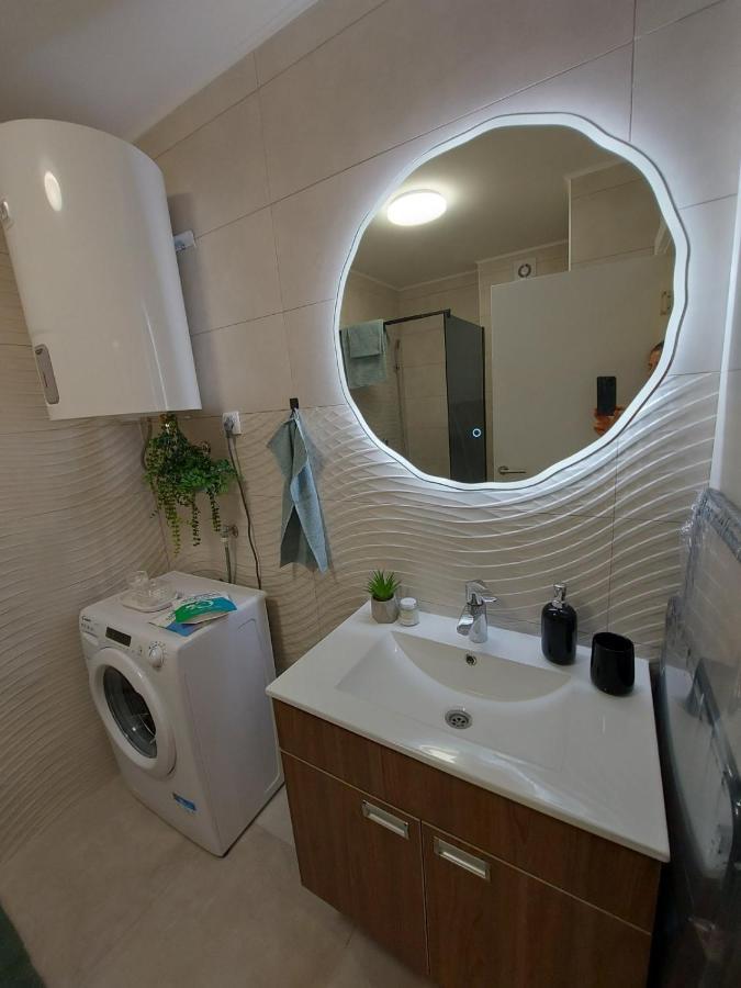 Ferienwohnung Kat Apartman Subotica Exterior foto