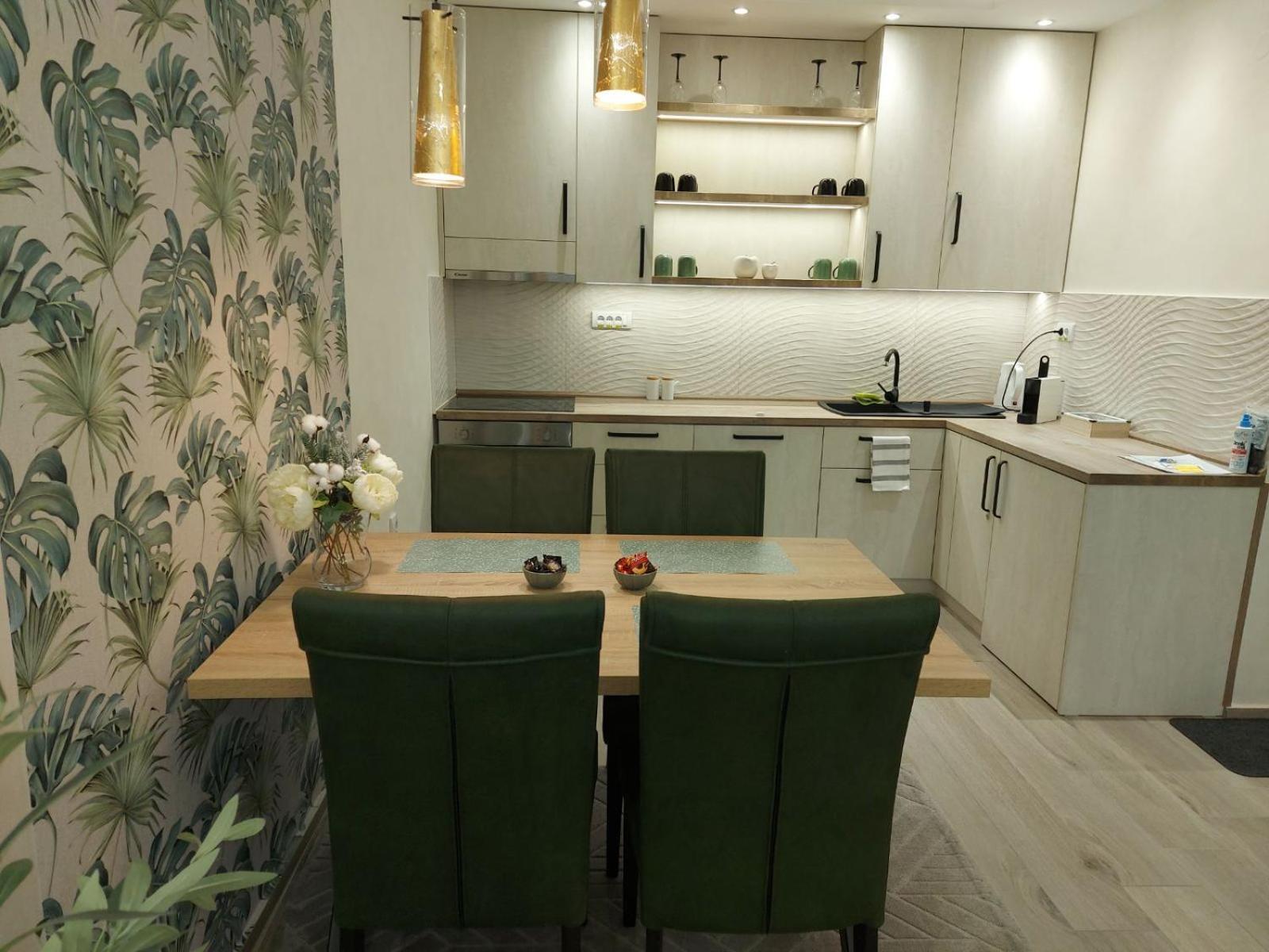Ferienwohnung Kat Apartman Subotica Exterior foto